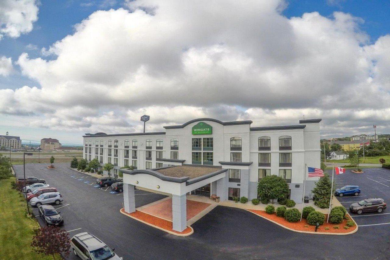 Wingate By Wyndham Erie Hotel Exterior foto