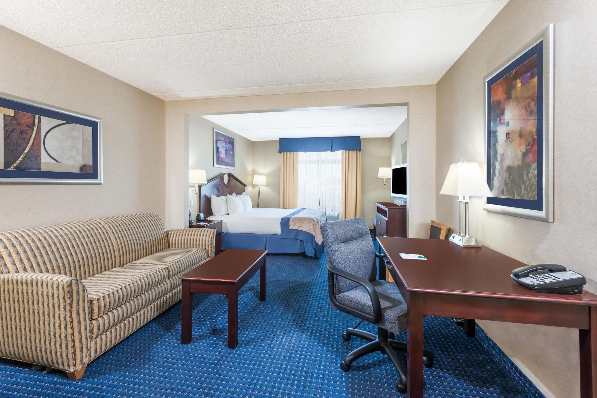 Wingate By Wyndham Erie Hotel Exterior foto