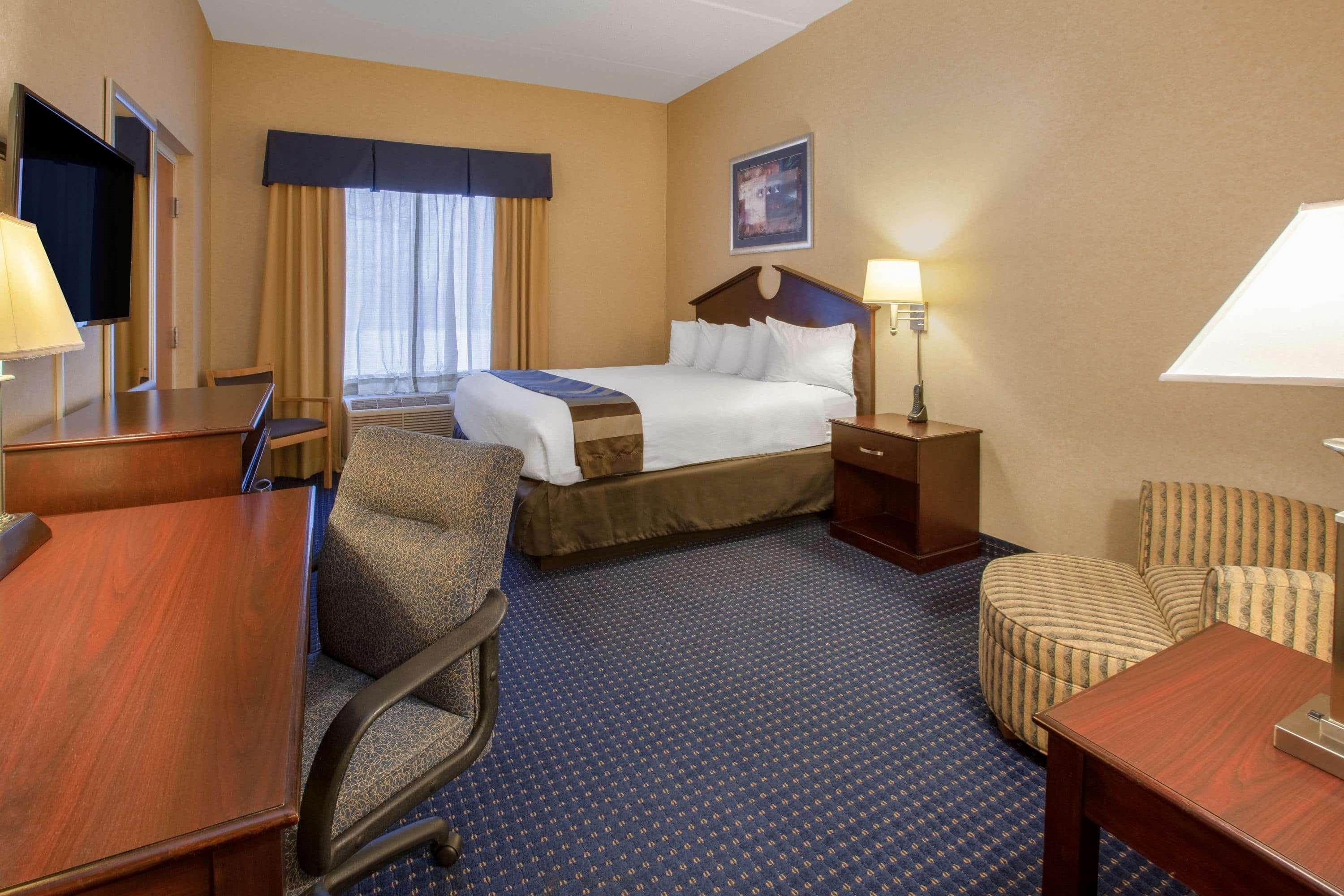 Wingate By Wyndham Erie Hotel Exterior foto